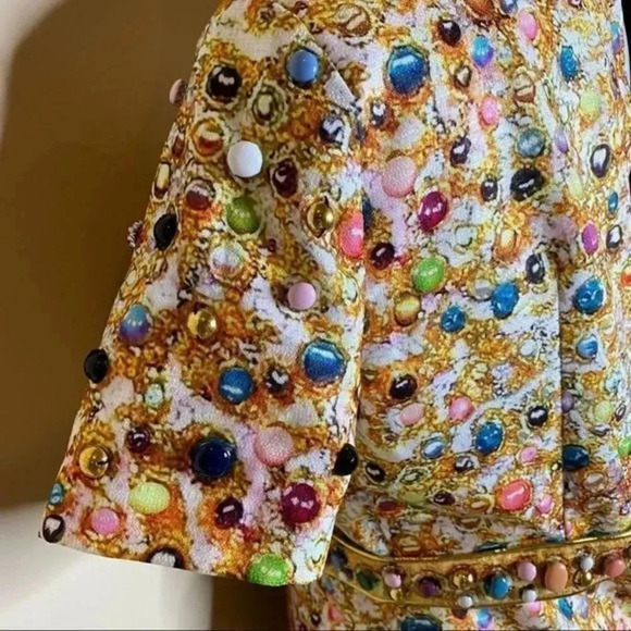 Beautiful  dress with stone - Picture 4 of 14